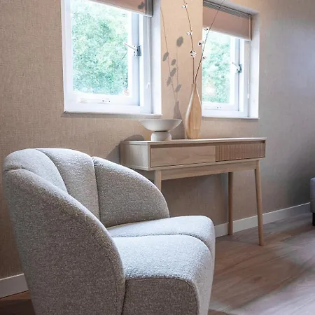 Budget Near With Wifi بيت للعطل