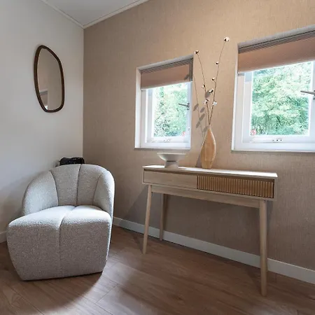 بيت للعطل Budget Near With Wifi تيلبورغ